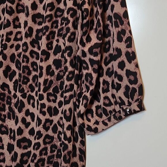 TIE V NECK 3/4 SLEEVE LEOPARD TAN BLACK LIGHTWEIGHT BLOUSE TOP 3 3X TORRID - Picture 6 of 6